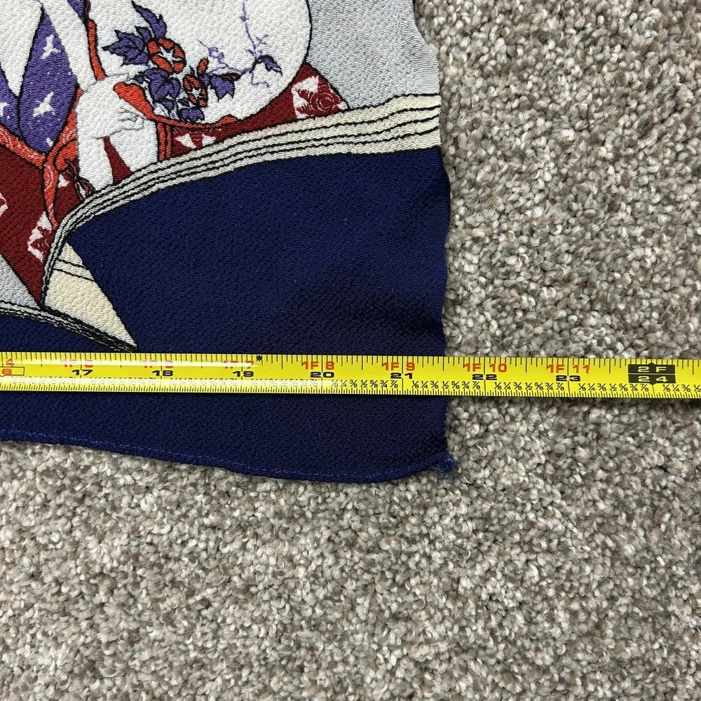 Unknown square scarf